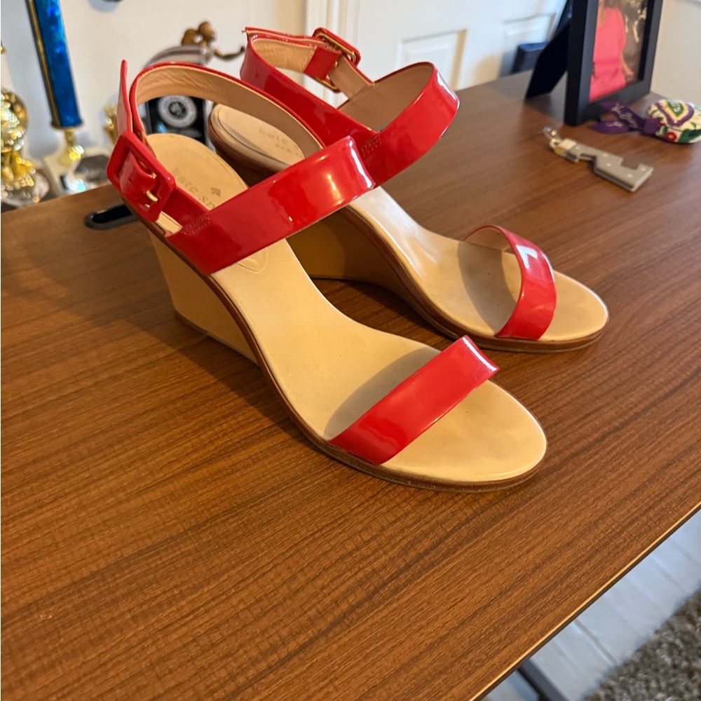 Kate Spade Red and Tan Wedge Sandals 8.5